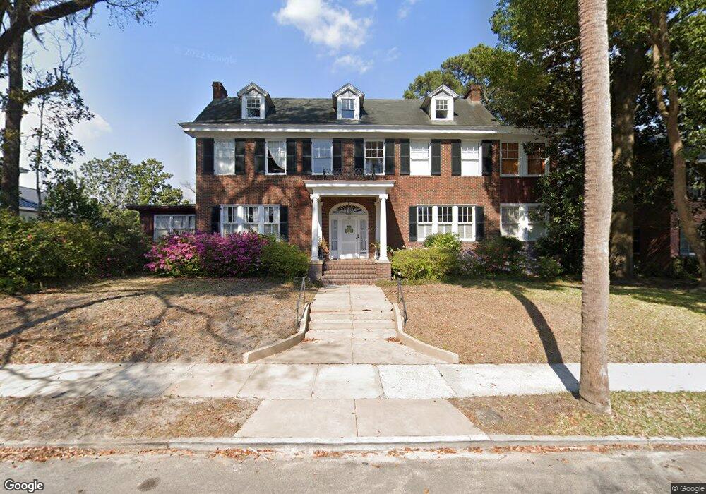 138 E 51st St, Savannah, GA 31405 - photo 1