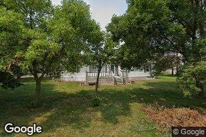 805 Wallace Ave N, Wessington Springs, SD 57382