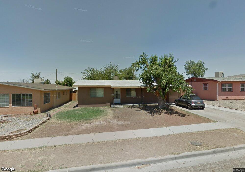 1903 Mountain View Ave, Alamogordo, NM 88310 - photo 1