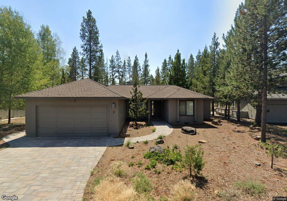 18211 Mt St Helens Ln, Bend, OR 97707 - photo 1