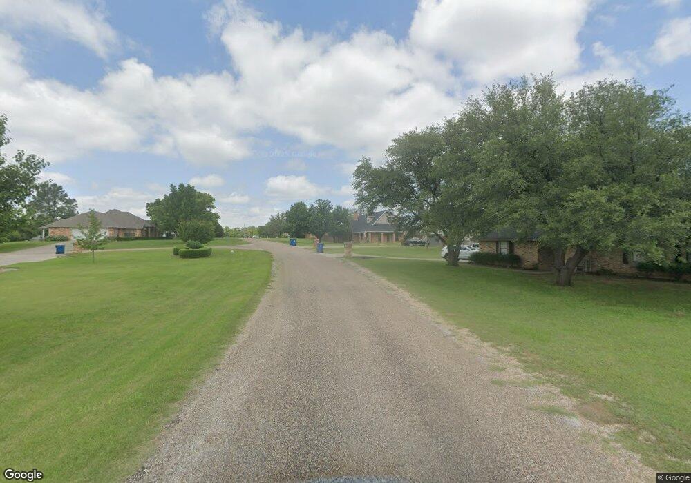 4008 Highland Oaks Ln, Cleburne, TX 76031 - photo 1