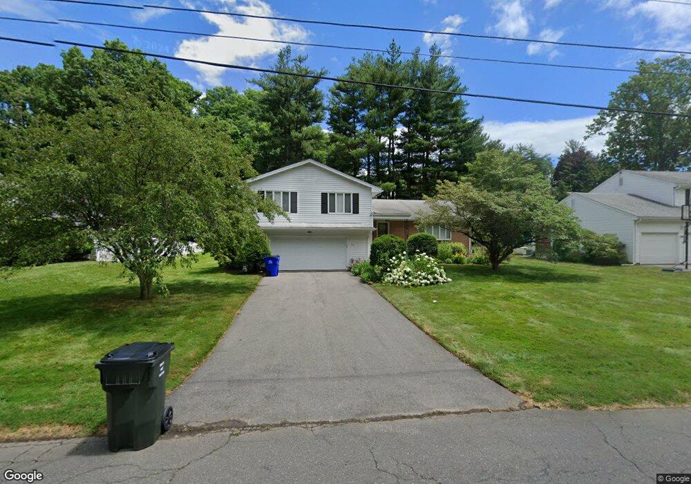 56 Bainton Rd, West Hartford, CT 06117 - photo 1