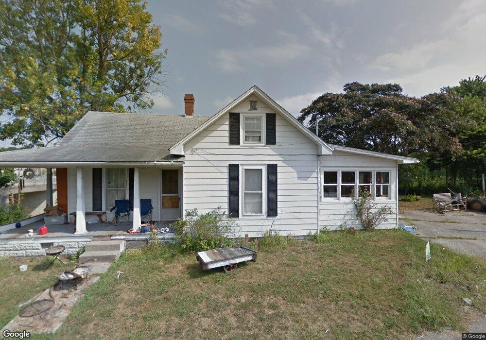 102 Beech St, Corydon, IN 47112 - photo 1