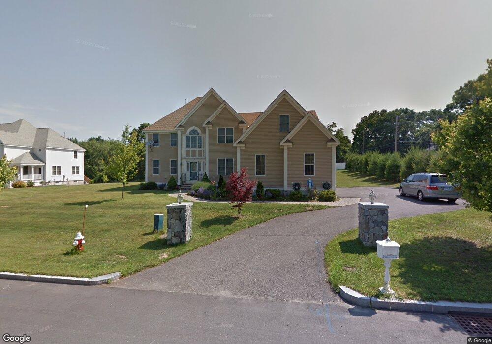 5 Presidential Cir, Dracut, MA 01826 - photo 1