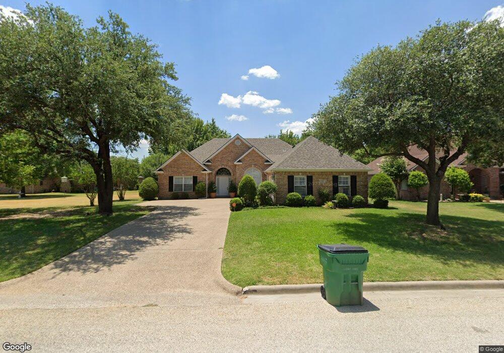 911 Wheeler Creek Dr, Gainesville, TX 76240 - photo 1