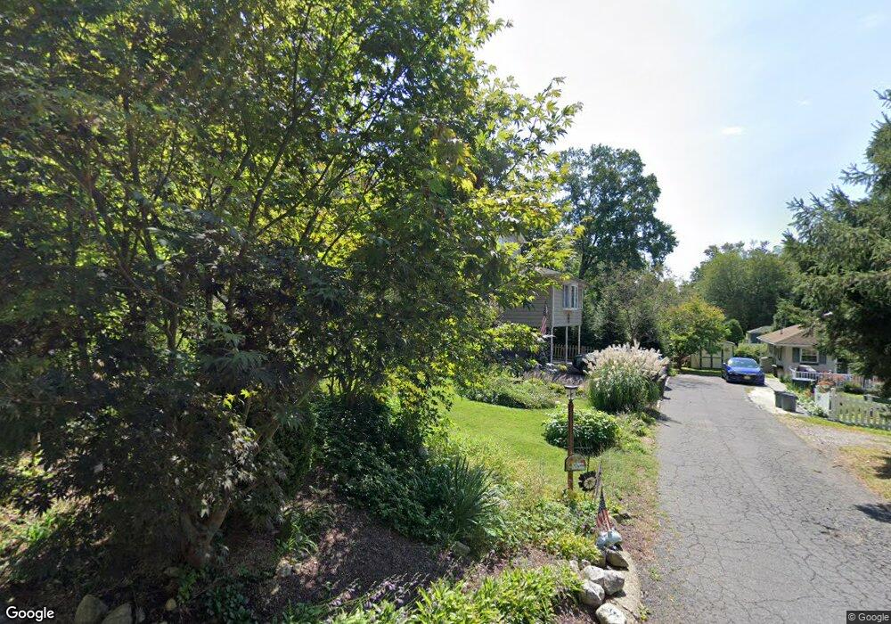 4 Sycamore Ln, Belvidere, NJ 07823 - photo 1