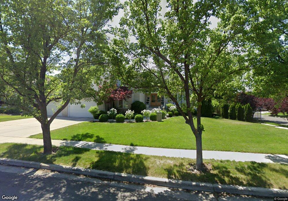 7842 Tynedale Ct, Sandy, UT 84093 - photo 1