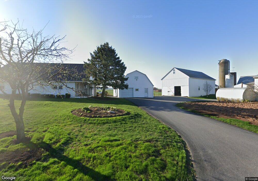 602 Gristmill Rd, Ephrata, PA 17522 - photo 1