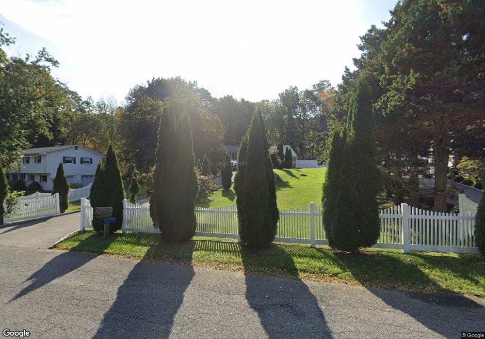 11 Watson St, Cortlandt Manor, NY 10567 - photo 1