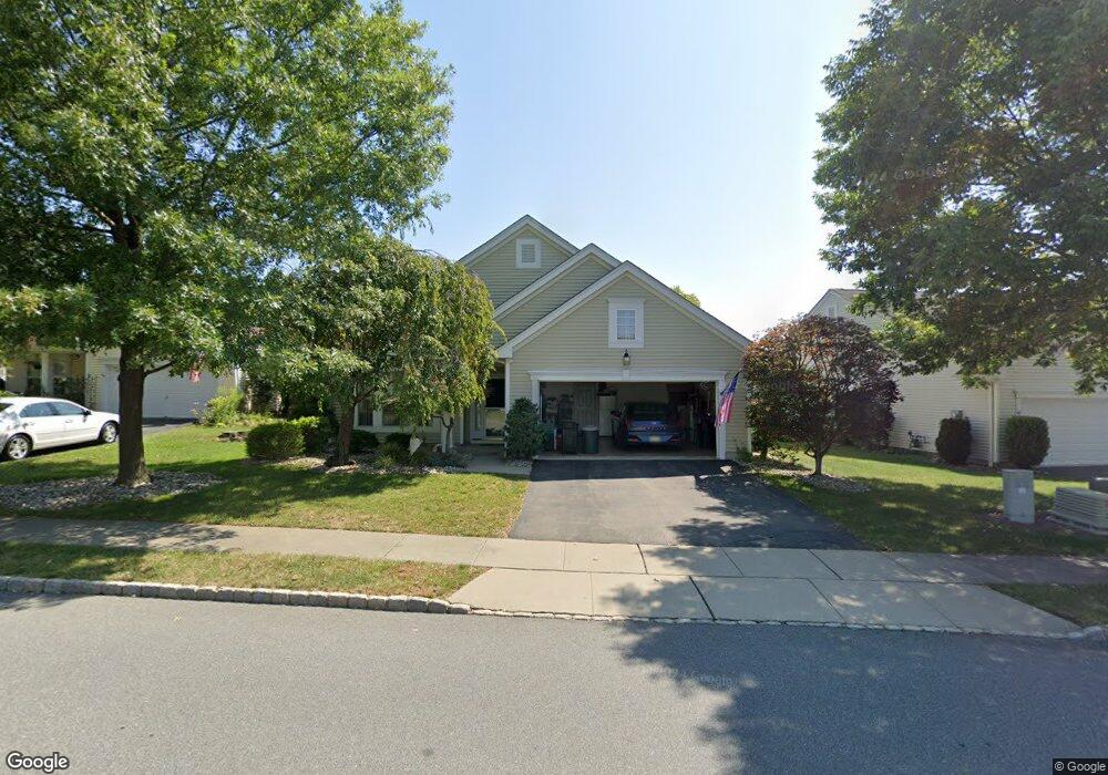 42 Kensington Cir unit 42, Belvidere, NJ 07823 - photo 1