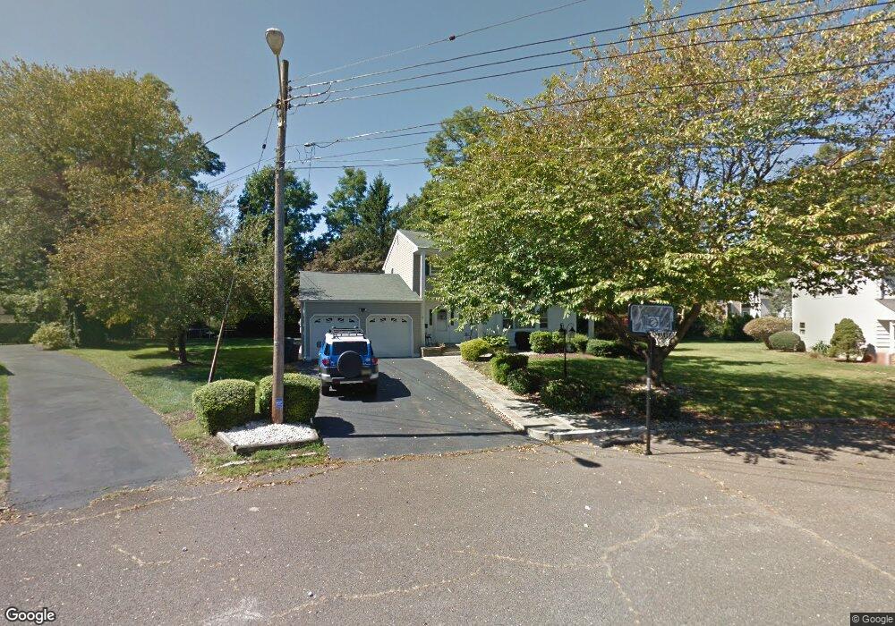 131 Orchard Ave, Hightstown, NJ 08520 - photo 1