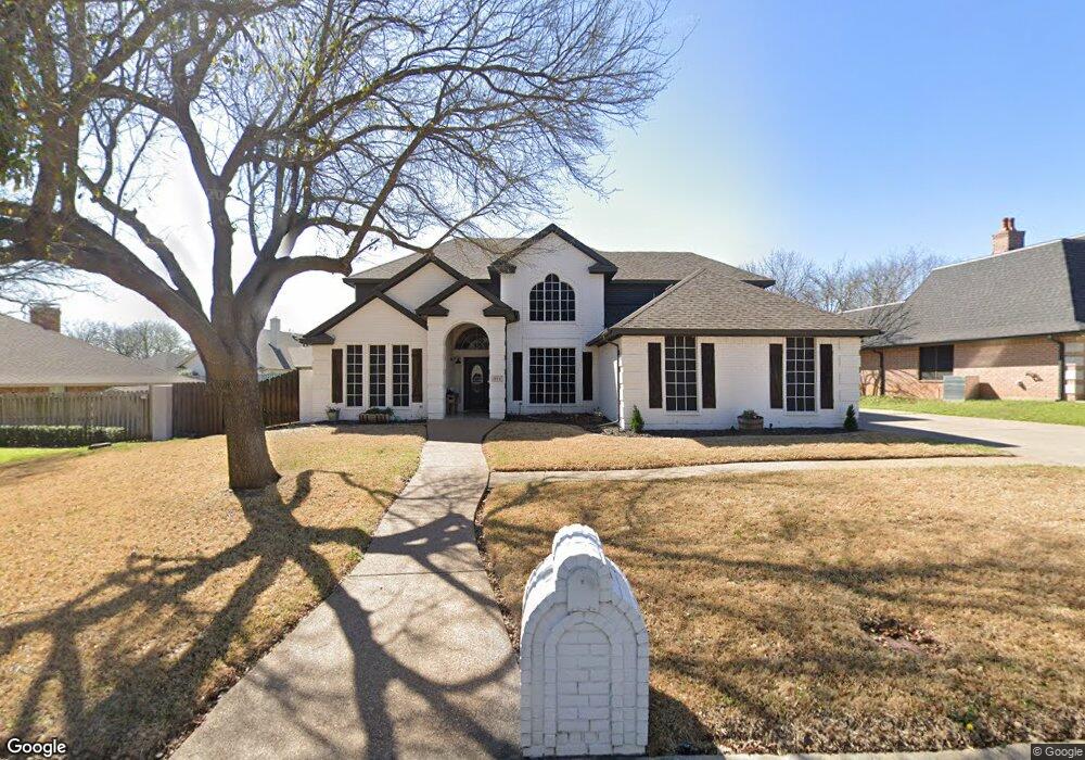 911 Hemphill Dr, Cleburne, TX 76033 - photo 1