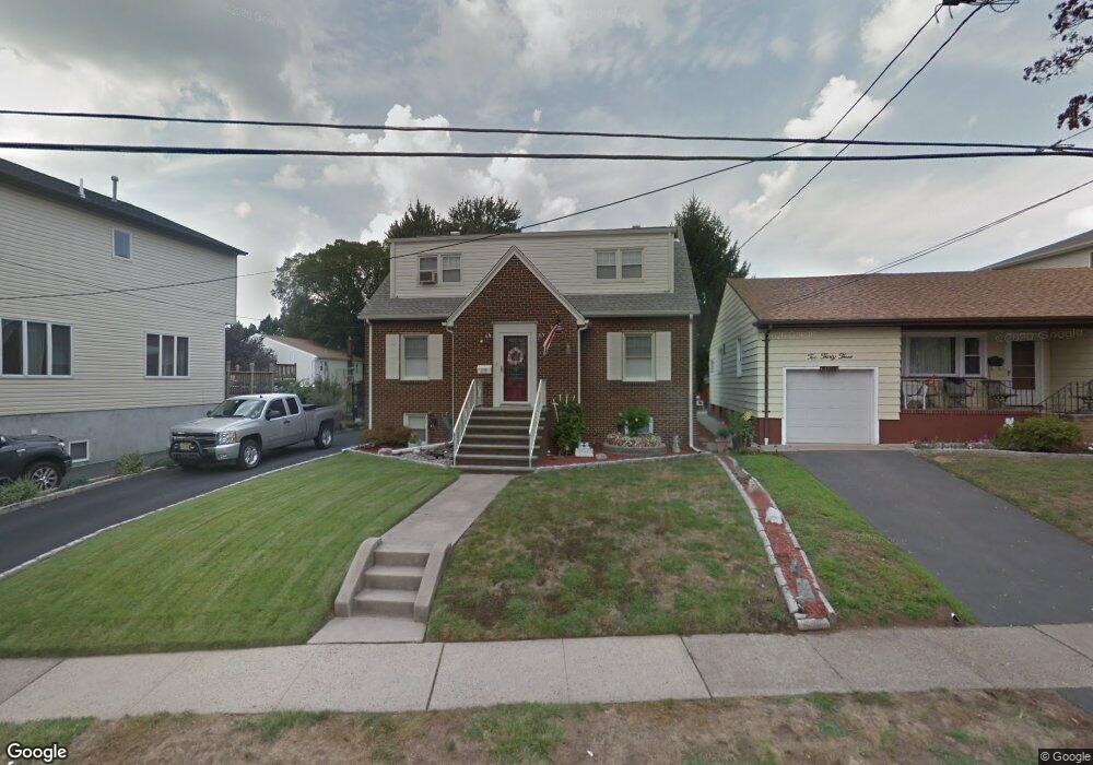 239 Mountain Way unit 1, Lyndhurst, NJ 07071 - photo 1