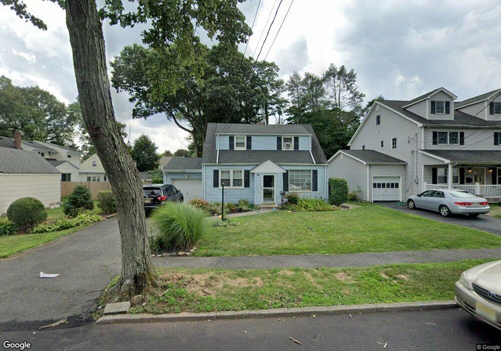 426 Evergreen Blvd, Scotch Plains, NJ 07076 - photo 1