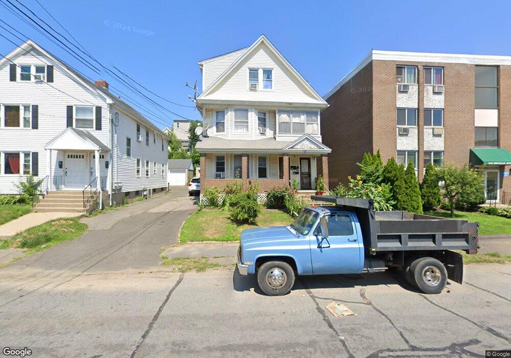 317 Benham Ave unit 319, Bridgeport, CT 06604 - photo 1