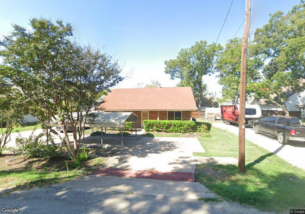 207 S Ohio Dr, Celina, TX 75009 - photo 1