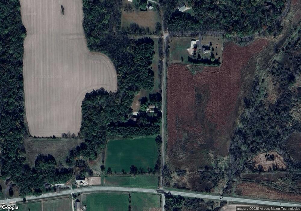 N8949 Freidig Rd, Brooklyn, WI 53521 - photo 1