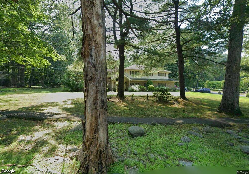 636 High Mountain Rd, Franklin Lakes, NJ 07417 - photo 1