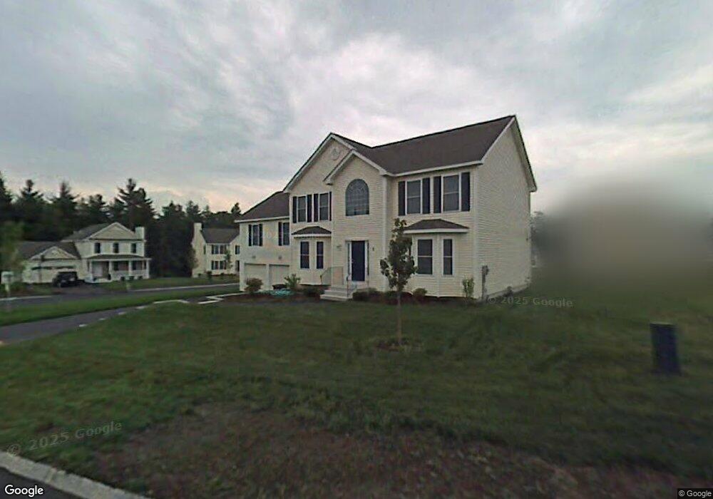 2 Hydrangea Dr, Nashua, NH 03062 - photo 1