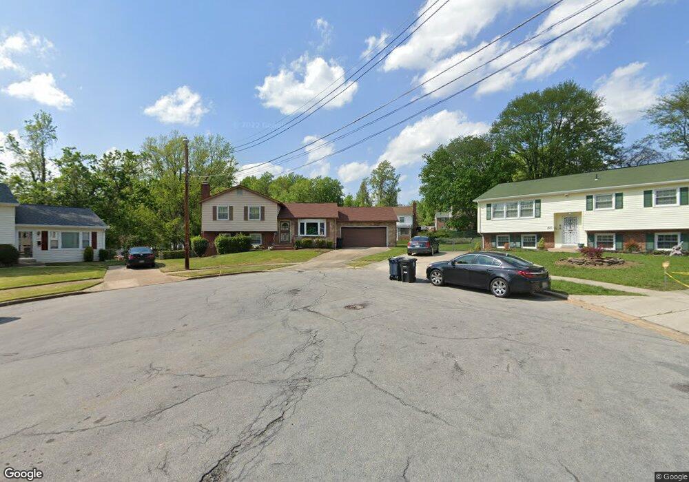 401 Fawncrest Ct, Capitol Heights, MD 20743 - photo 1