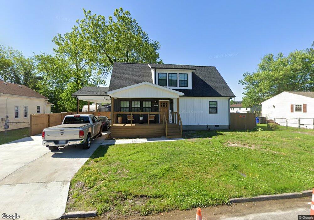 915 Centre Ave, Portsmouth, VA 23704 - photo 1