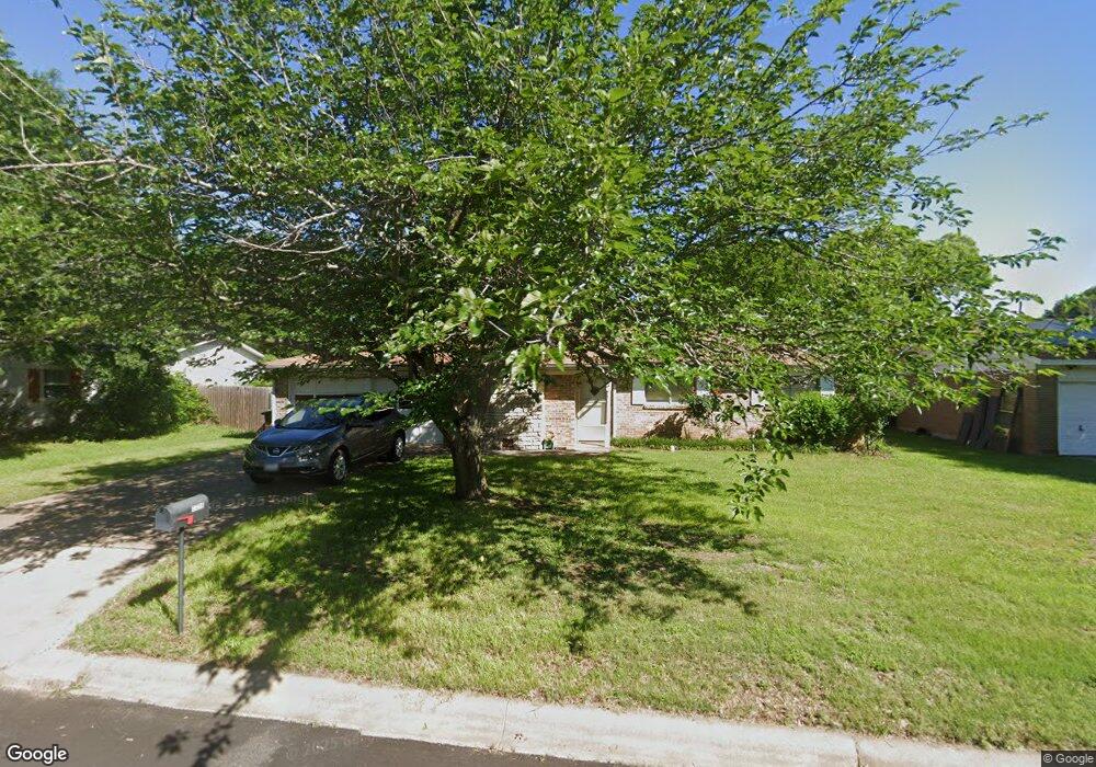 1116 Davis St, Cleburne, TX 76033 - photo 1