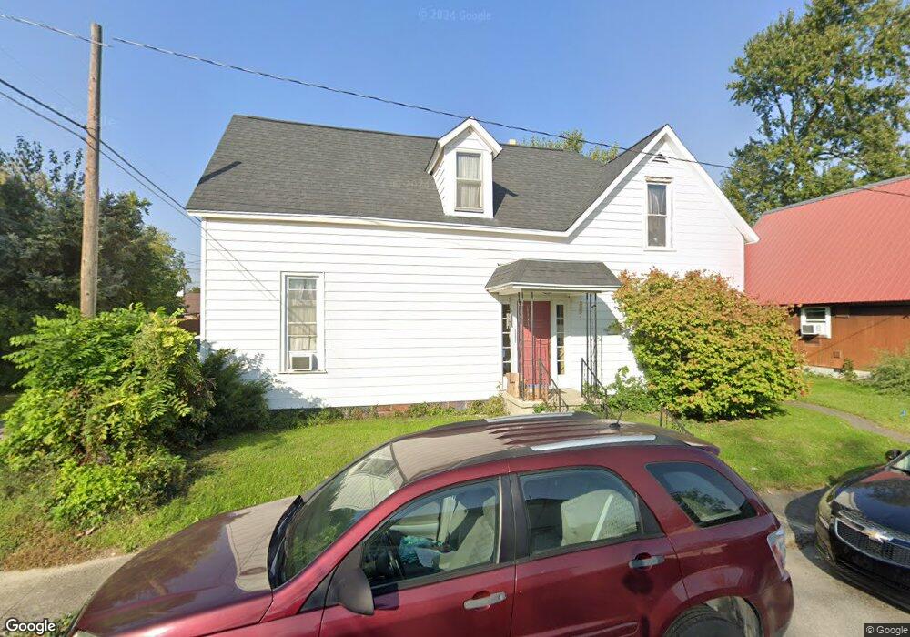 114 S Union St, Bluffton, IN 46714 - photo 1