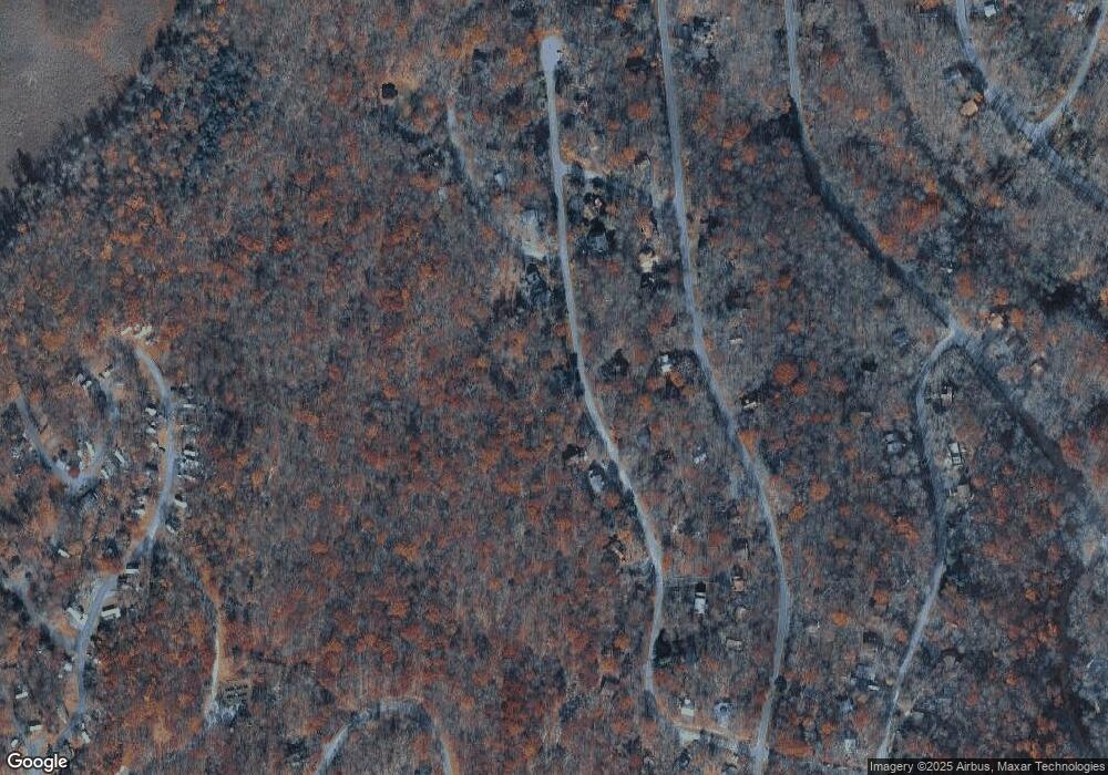 163 Clifton Dr, Bushkill, PA 18324 - photo 1