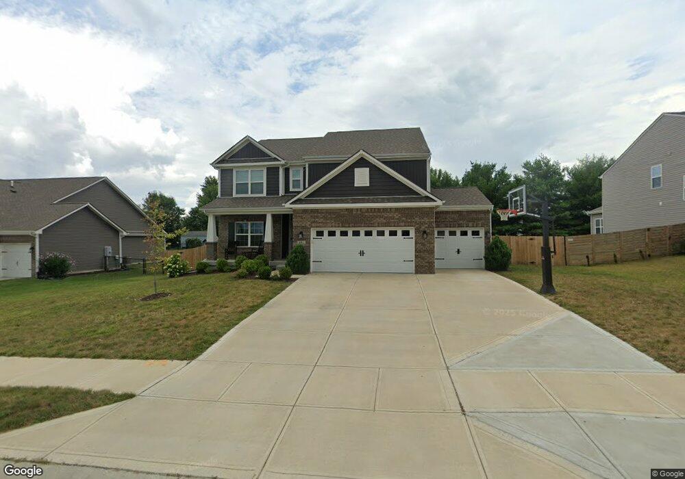 931 Ram Dr, Franklin, IN 46131 - photo 1