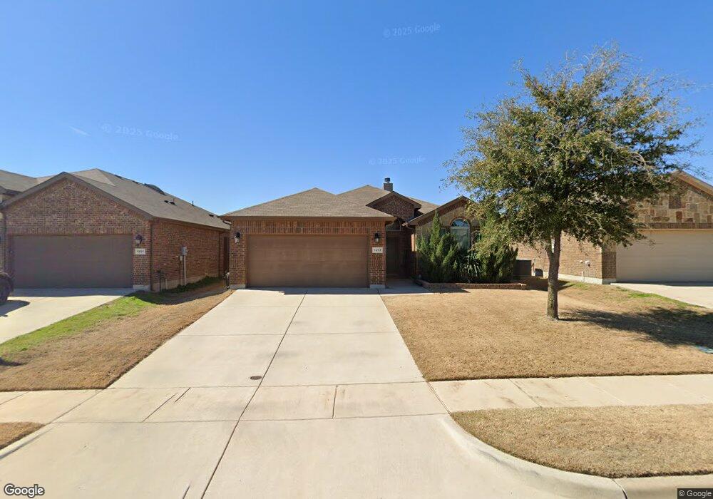 1217 Glen Ct, Weatherford, TX 76087 - photo 1