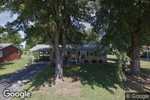 303 E 5th St, Hardinsburg, KY 40143
