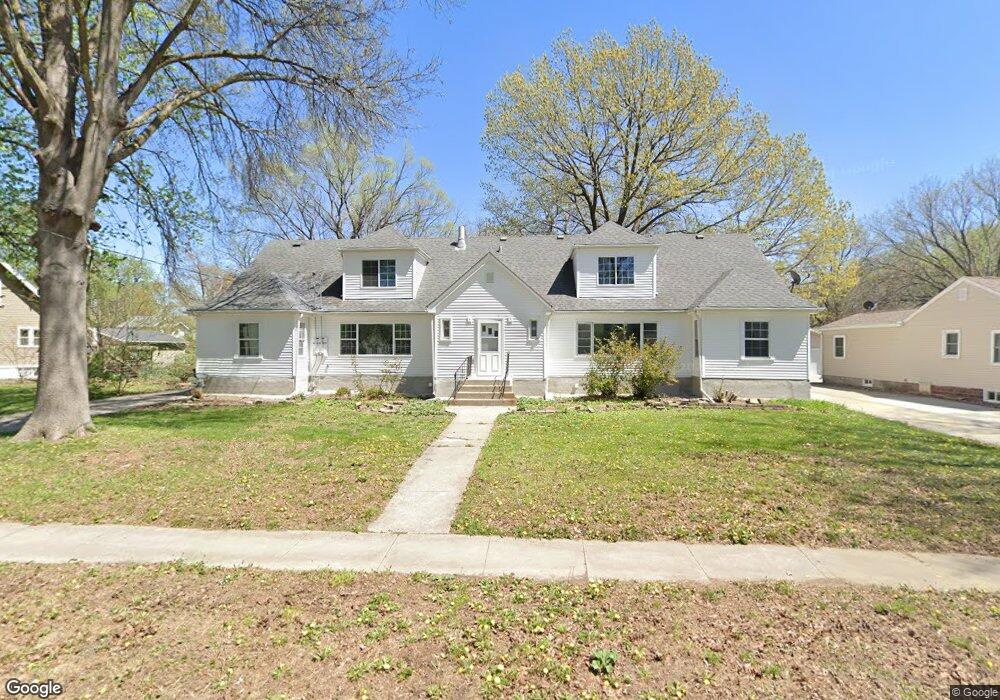 2527 51st St, Des Moines, IA 50310 - photo 1