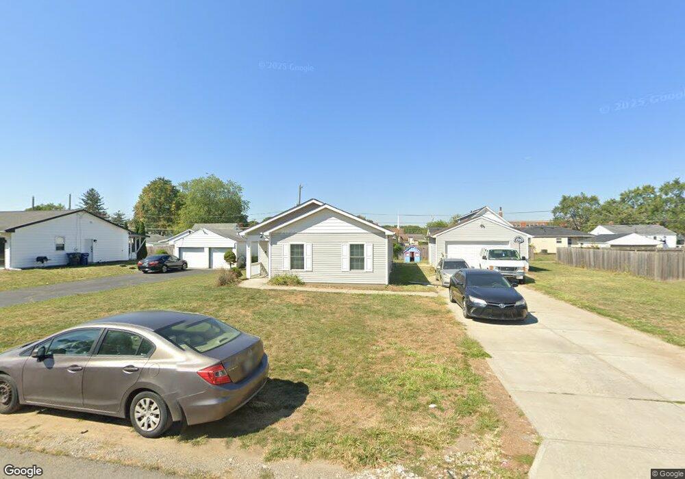 741 Erickson Ave, Columbus, OH 43213 - photo 1