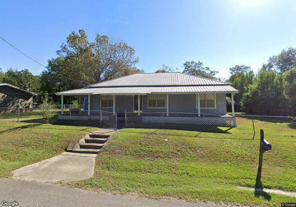 812 N Harvey Ave, Picayune, MS 39466 - photo 1