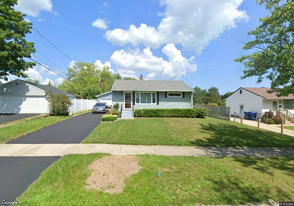 2530 Sequoit Rd, Waukegan, IL 60087 - photo 1