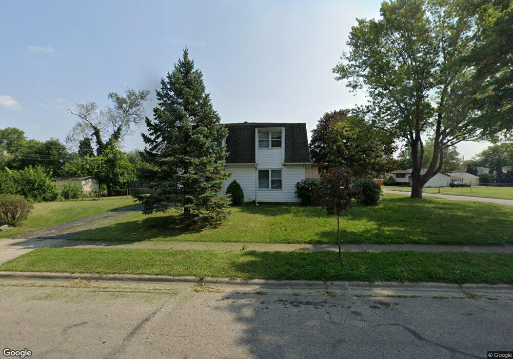 5610 Beechcroft Rd, Columbus, OH 43229 - photo 1