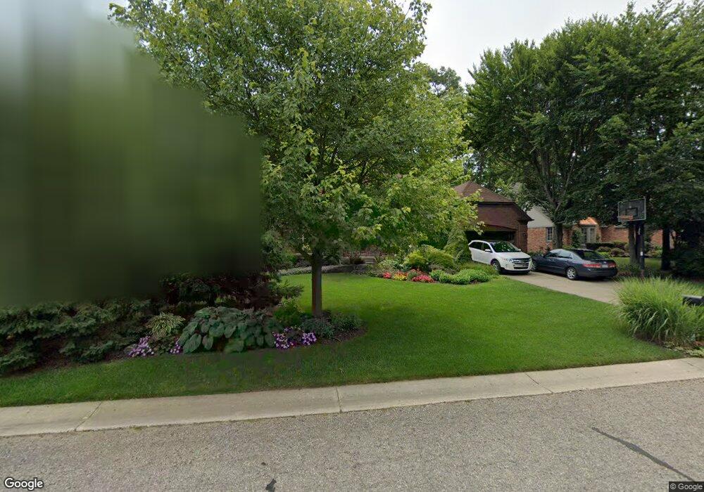 3181 Park Forest Dr, West Bloomfield, MI 48324 - photo 1