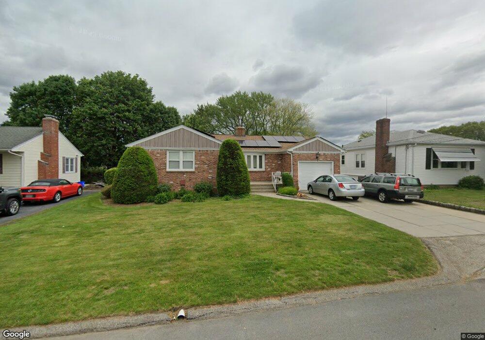 32 Dix Ave, Johnston, RI 02919 - photo 1