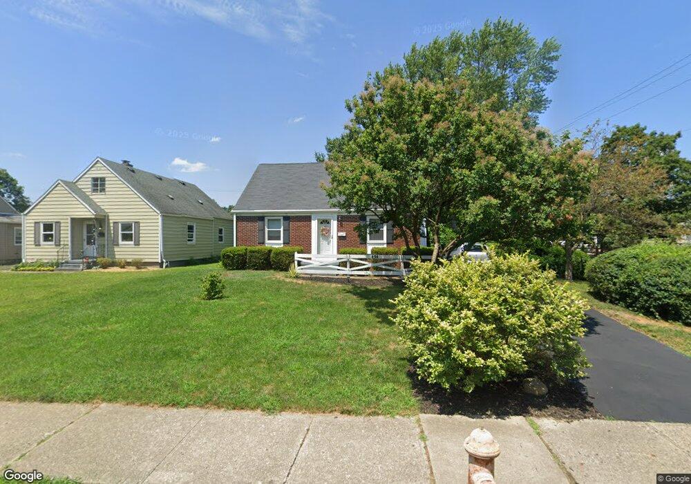 494 Chatham Rd, Columbus, OH 43214 - photo 1