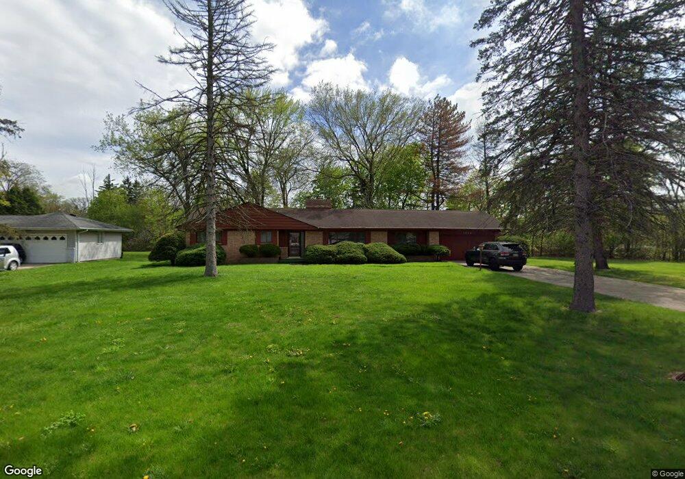 1016 Kennebec Rd, Grand Blanc, MI 48439 - photo 1