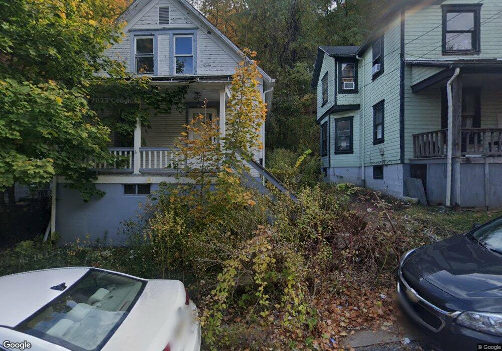 305 Highland Ave, Aliquippa, PA 15001 - photo 1