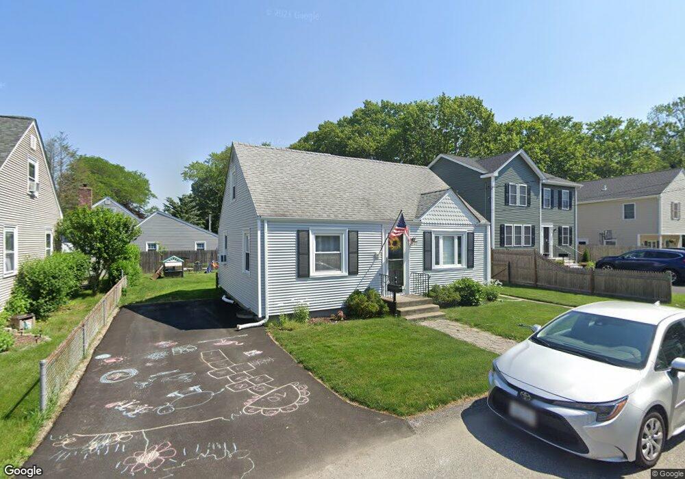 41 Pine Crest Dr, Riverside, RI 02915 - photo 1