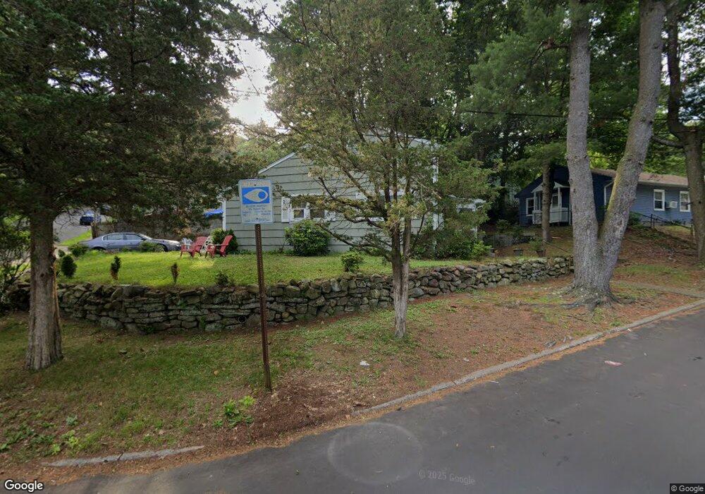 58 Hilltop Place, New Haven, CT 06515 - photo 1