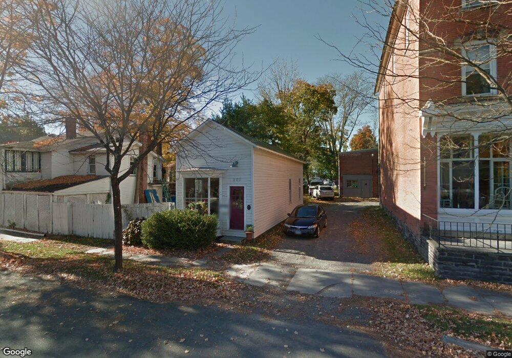 202 4th St, Milford, PA 18337 - photo 1