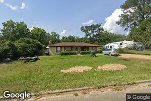 7880 Sale St, Sneads, FL 32460