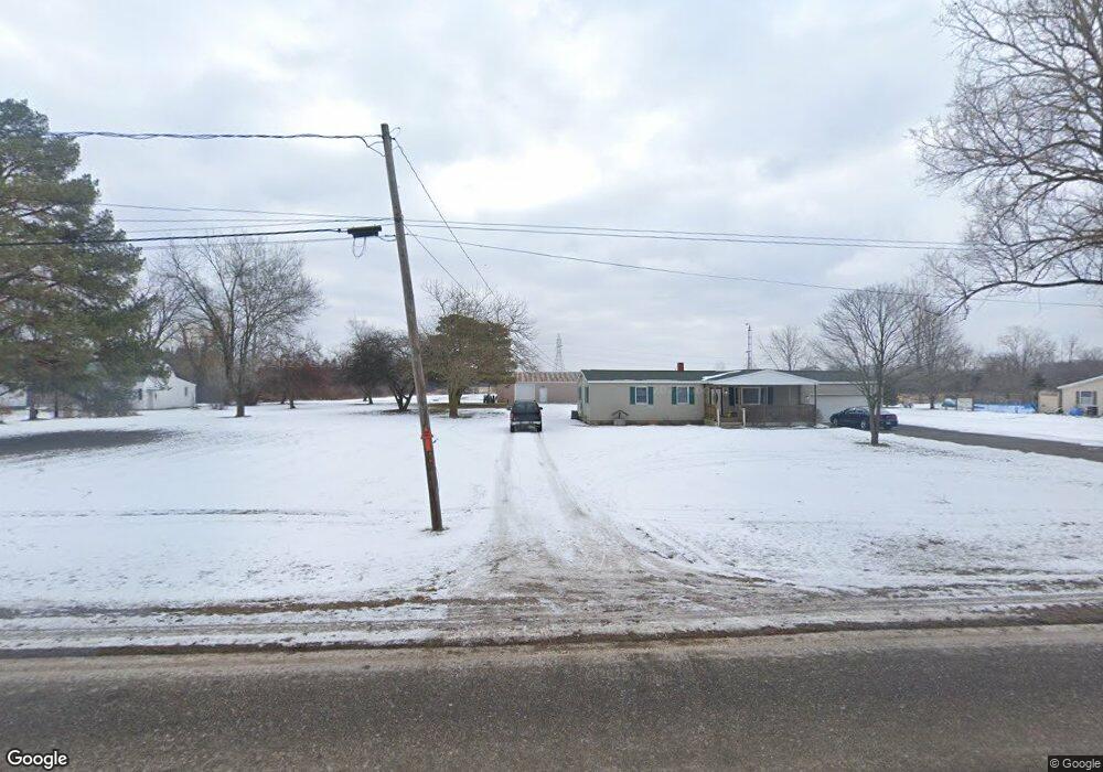 5062 N Center Rd, Flint, MI 48506 - photo 1