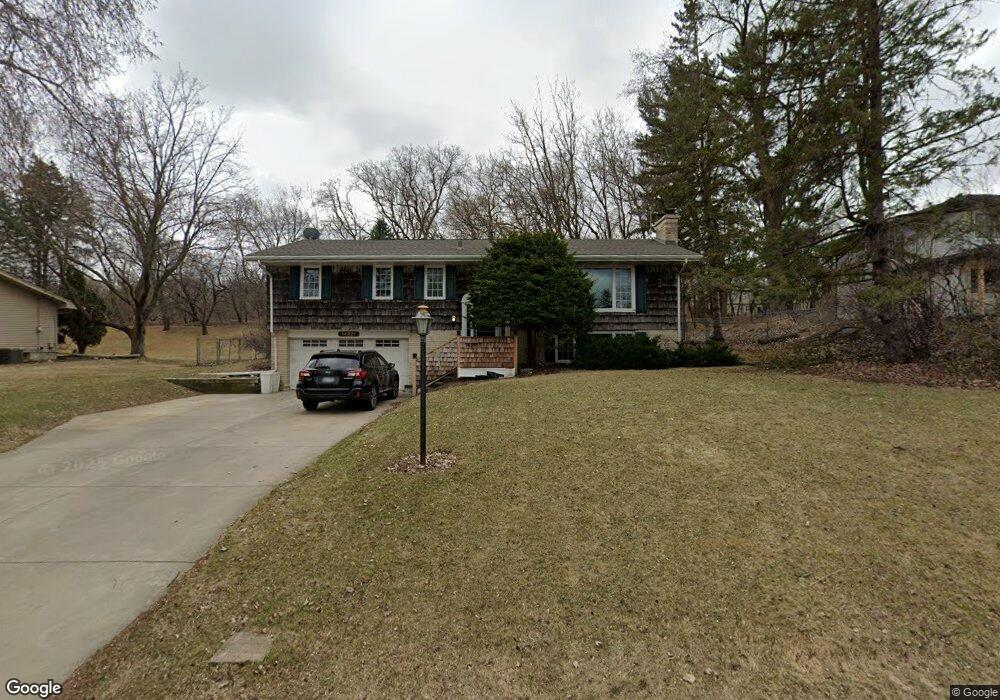 14321 Prince Place, Minnetonka, MN 55345 - photo 1