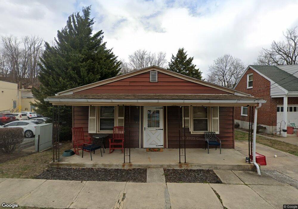 27 Front St, Mohnton, PA 19540 - photo 1