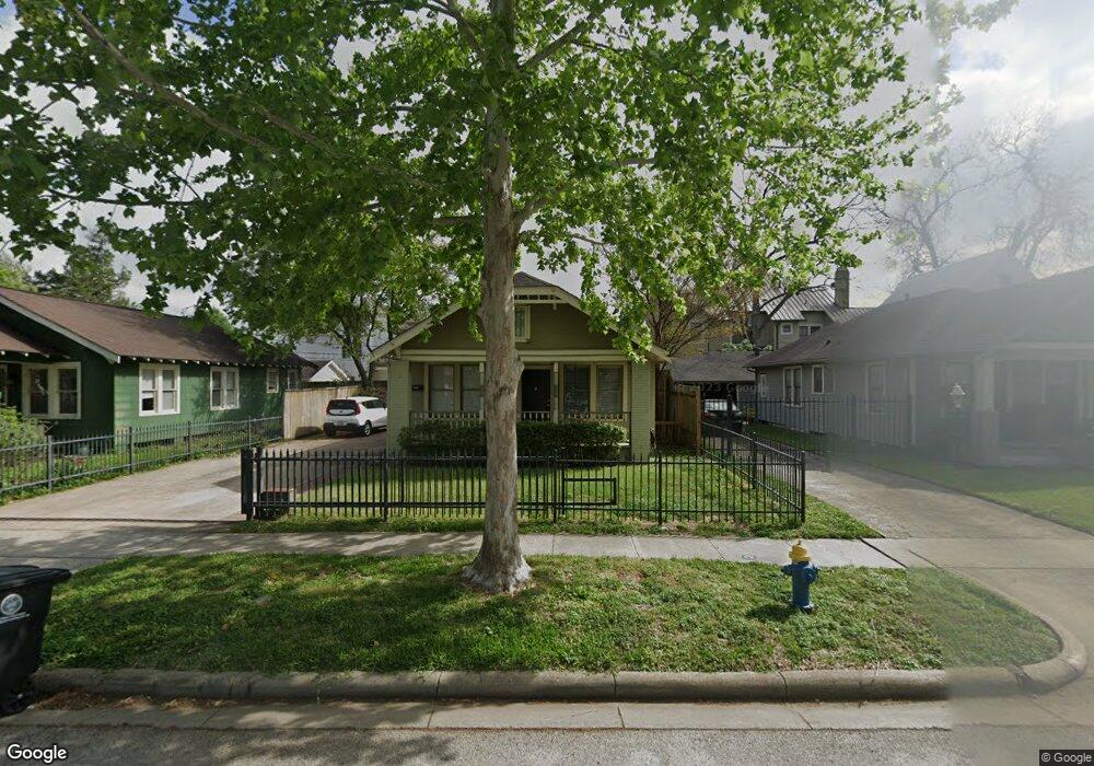 714 Peddie St unit 1/2, Houston, TX 77008 - photo 1