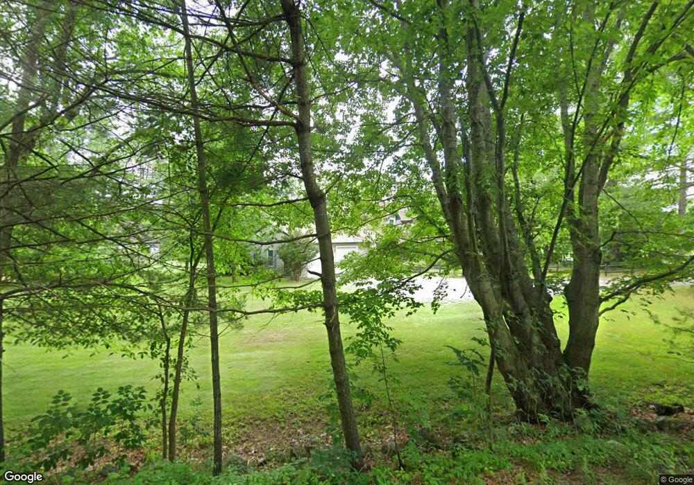 137 River Rd, Weare, NH 03281 - photo 1